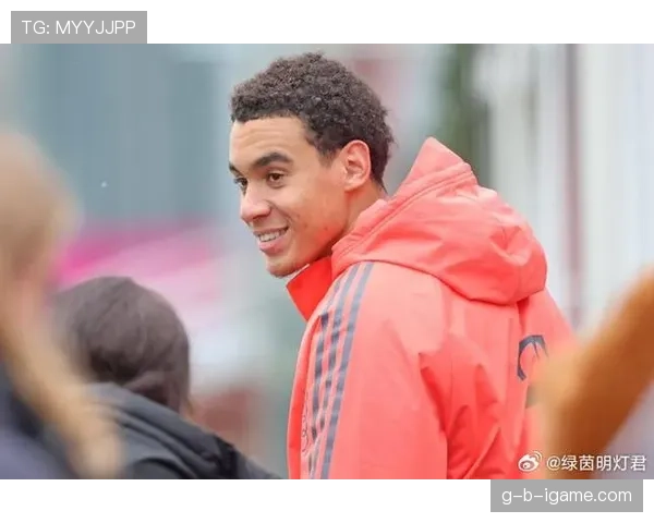 穆西亚拉年度荣誉盘点：年轻天才闪耀绿茵赛场