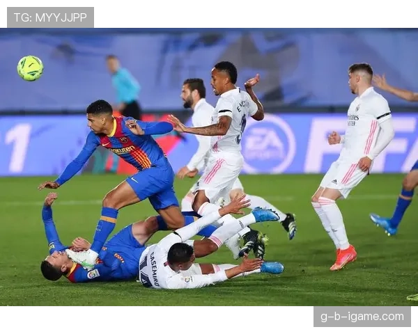 西甲教练更迭频繁，球队稳定性告急，状态下滑引担忧