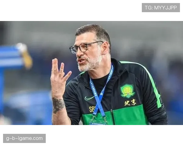 金玟哉出球能力成关键：串联防守与进攻连贯性的战术枢纽