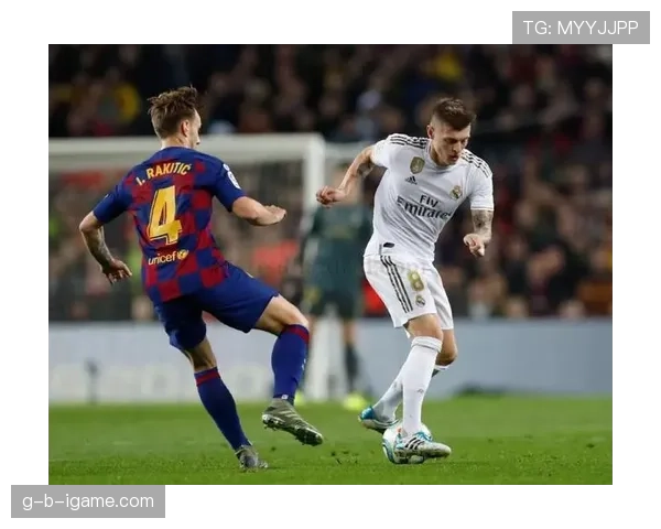 巴尔韦德 vs 卡塞米罗：攻防贡献与角色差异